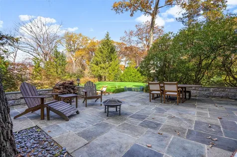 290 Overlook Road New Rochelle NY 10804