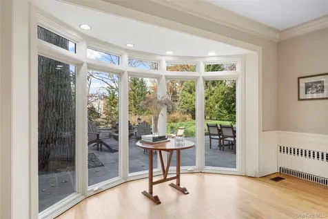 290 Overlook Road New Rochelle NY 10804