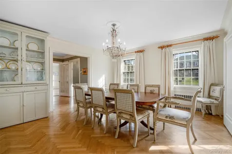 290 Overlook Road New Rochelle NY 10804