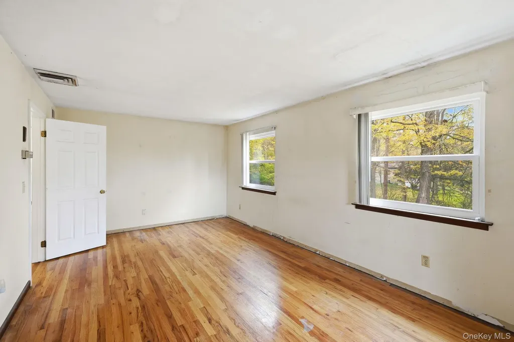 120 South Road Holmes NY 12531