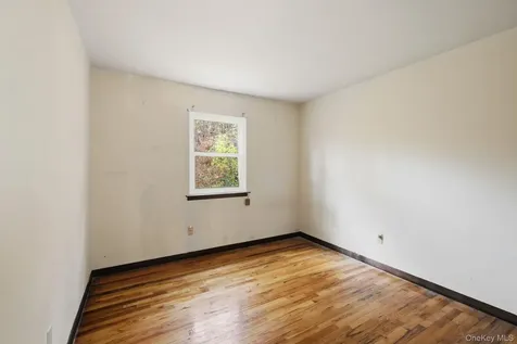 120 South Road Holmes NY 12531