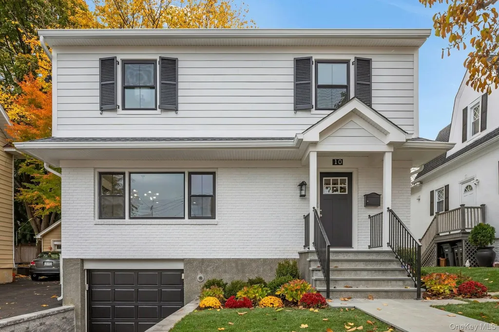10 Poplar Avenue Pelham NY 10803