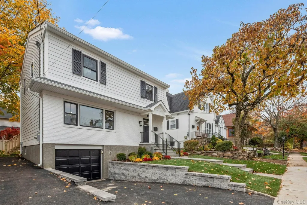 10 Poplar Avenue Pelham NY 10803