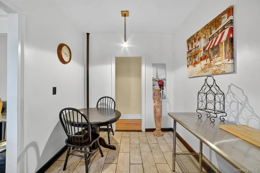 219 Bronx River Road Yonkers NY 10704