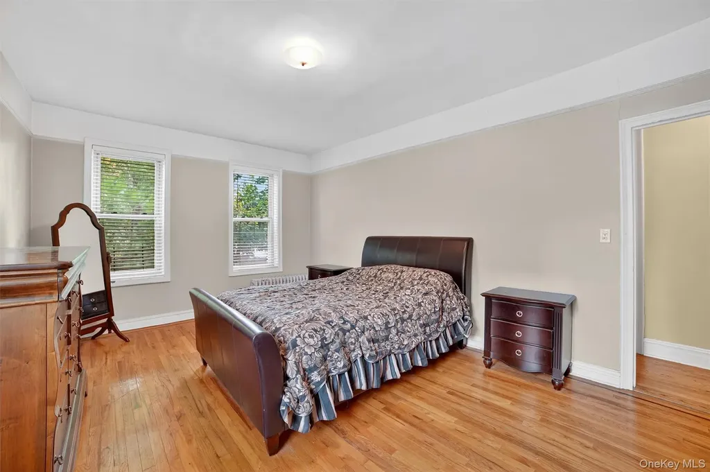 219 Bronx River Road Yonkers NY 10704