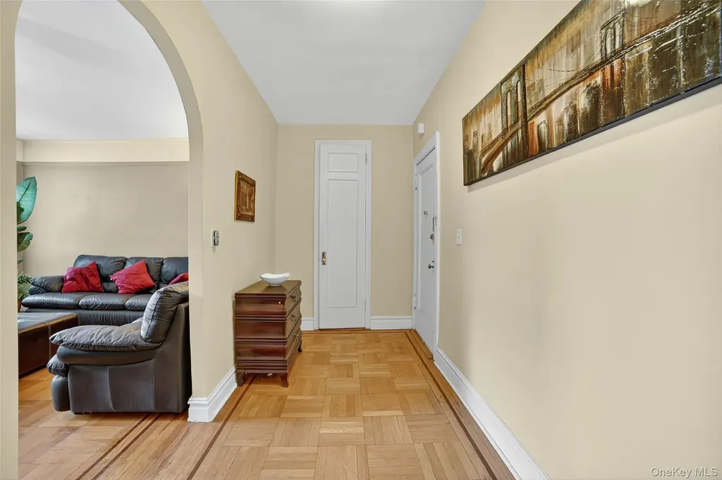 219 Bronx River Road Yonkers NY 10704