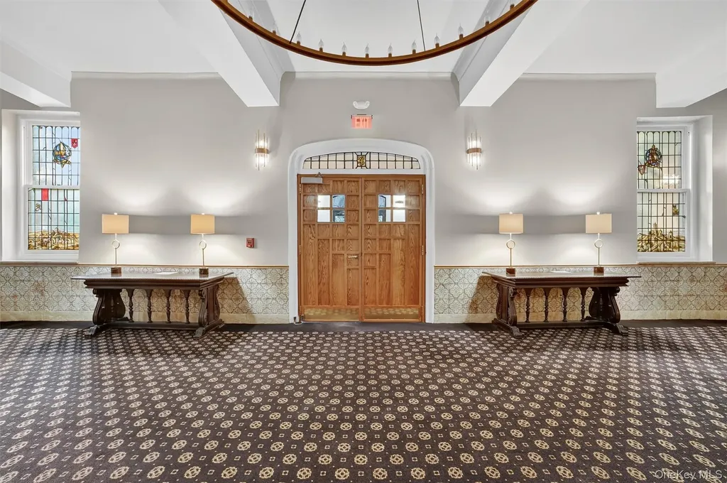 219 Bronx River Road Yonkers NY 10704