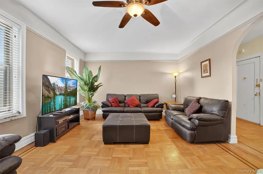 219 Bronx River Road Yonkers NY 10704