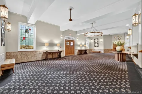 219 Bronx River Road Yonkers NY 10704