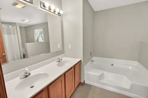 23 Barrett Pond Road Cold Spring NY 10516