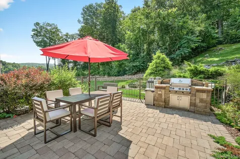 23 Barrett Pond Road Cold Spring NY 10516