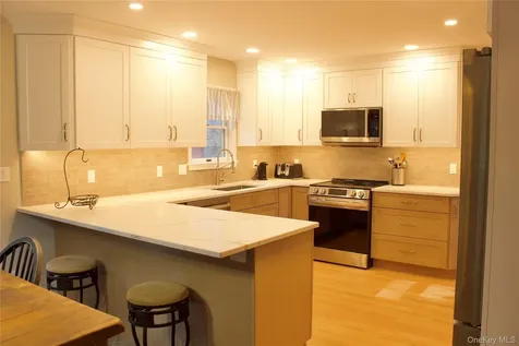 23 Barrett Pond Road Cold Spring NY 10516