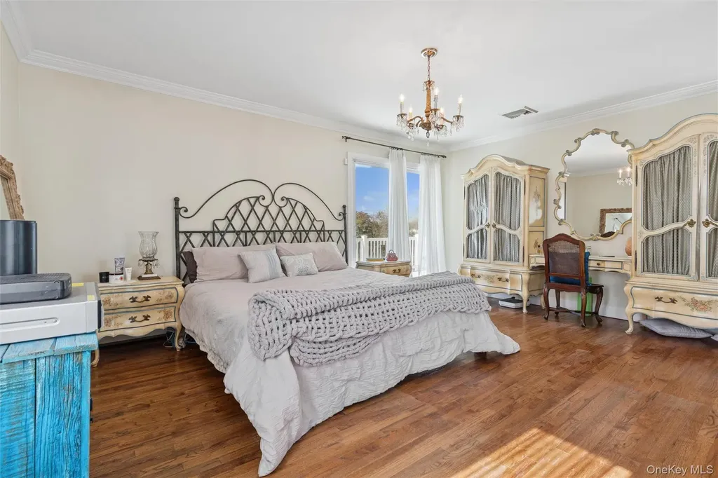 2858 Shore Road Bellmore NY 11710