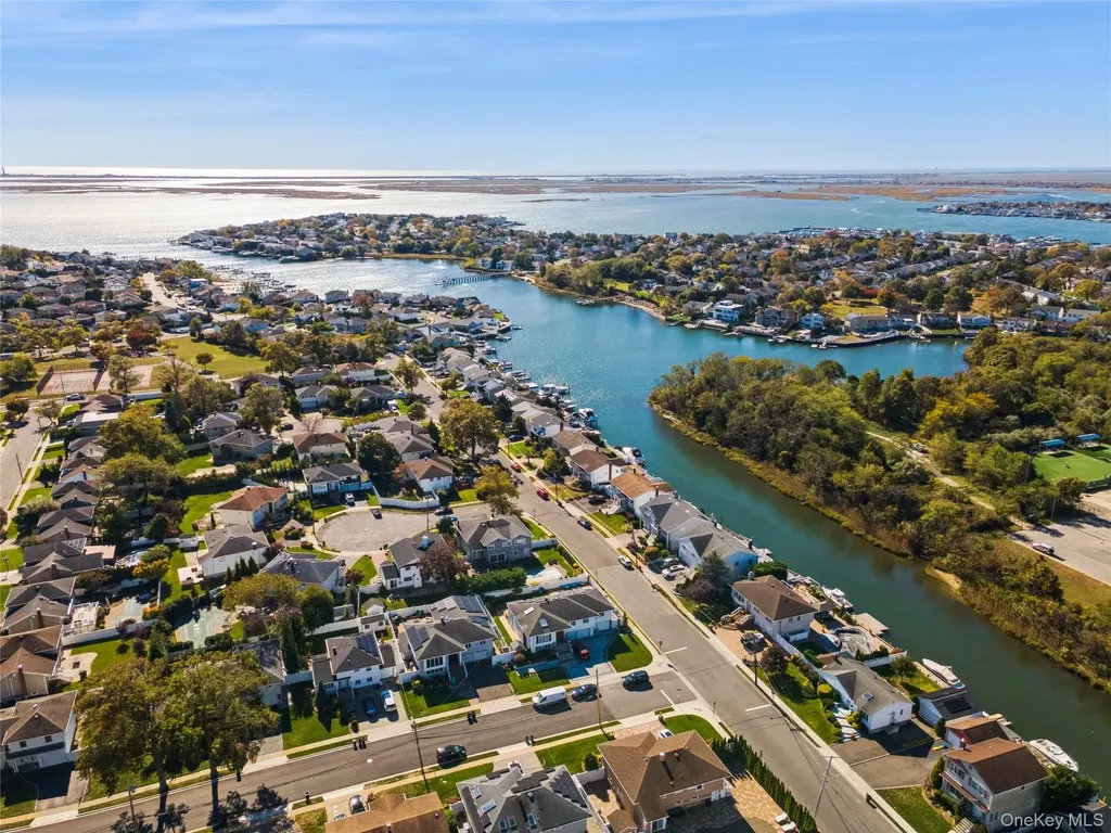 2858 Shore Road Bellmore NY 11710