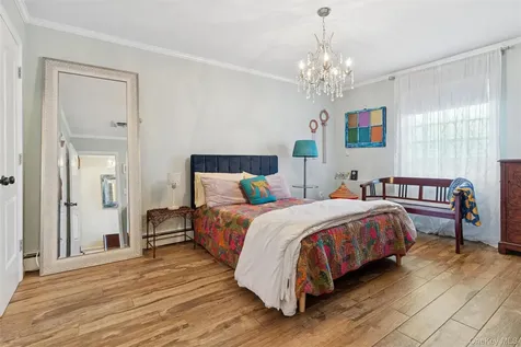 2858 Shore Road Bellmore NY 11710