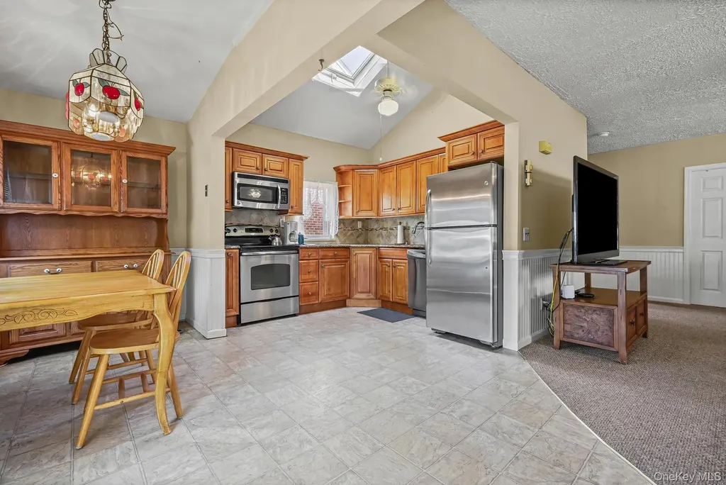 870 Guy Lombardo Avenue Freeport NY 11520