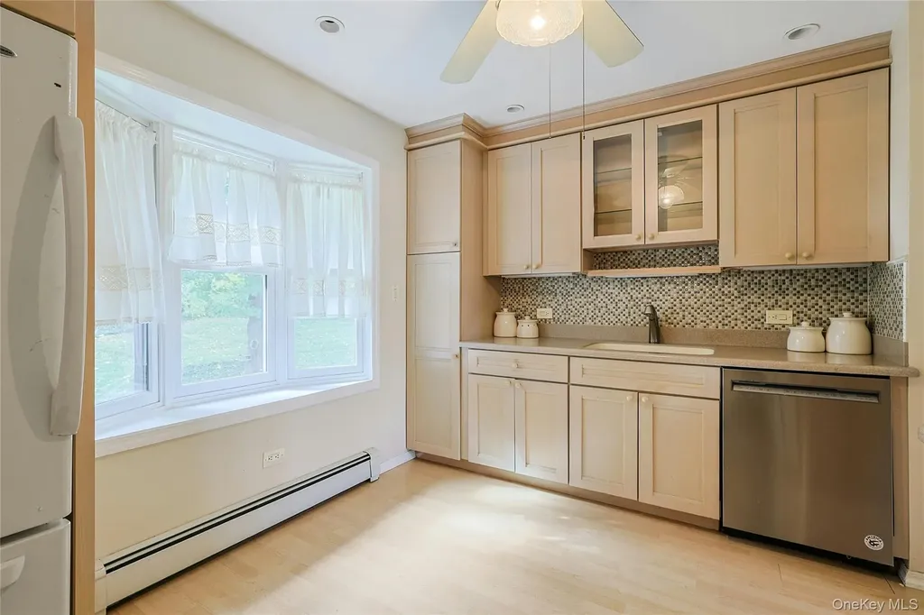 27 Sunrise Drive Stony Point NY 10980