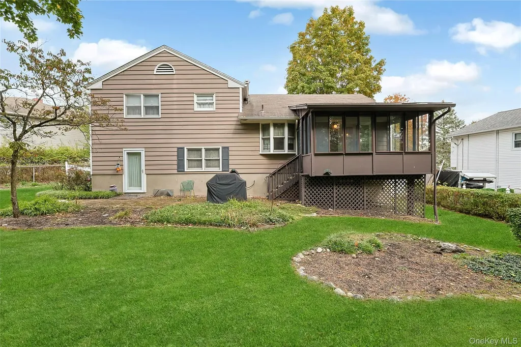 27 Sunrise Drive Stony Point NY 10980