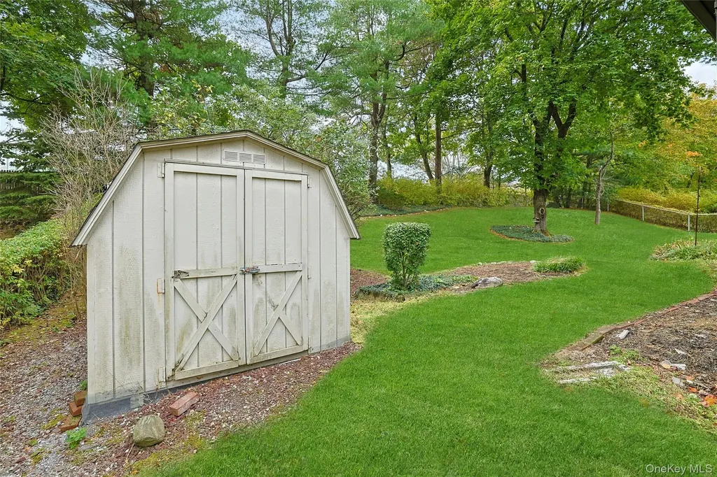 27 Sunrise Drive Stony Point NY 10980