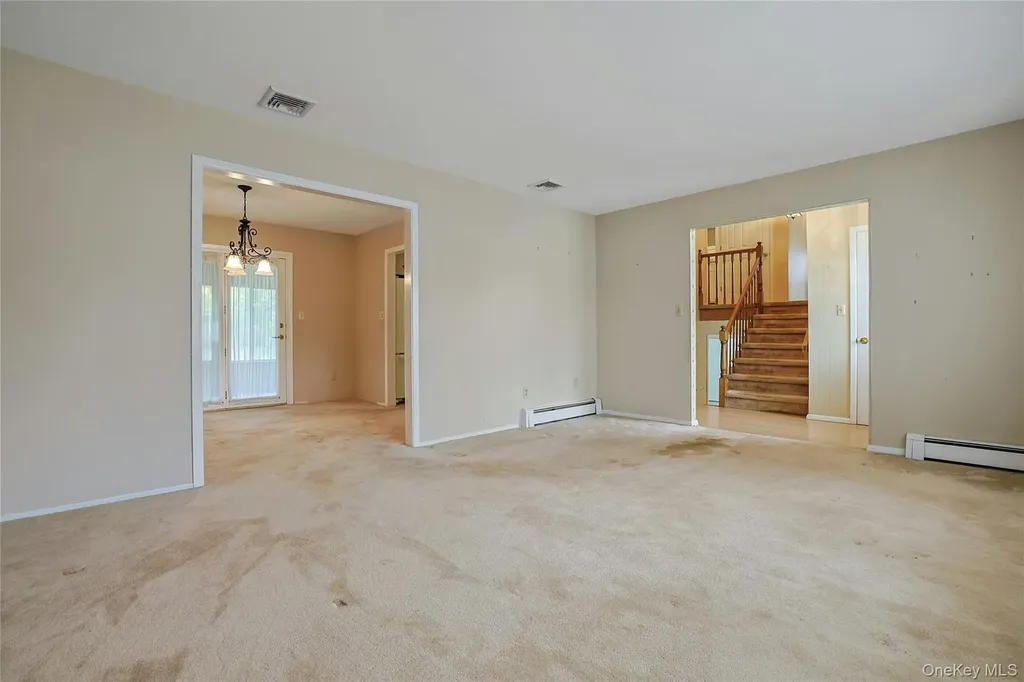 27 Sunrise Drive Stony Point NY 10980