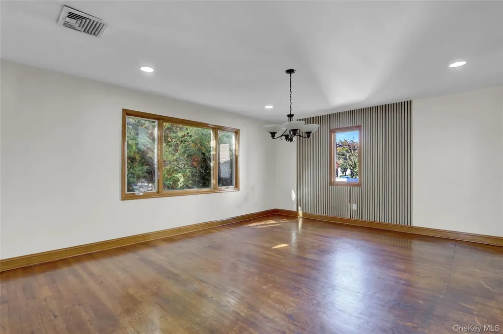 600 Plainview Road Plainview NY 11803