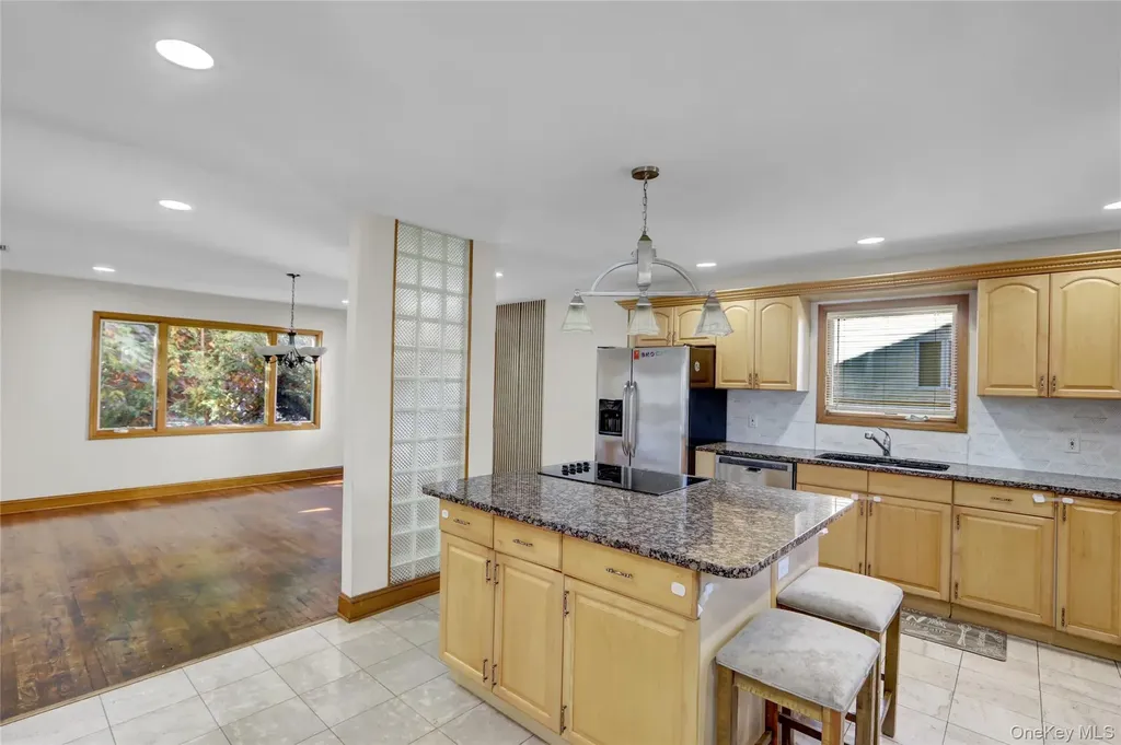 600 Plainview Road Plainview NY 11803