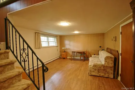 7 Margaret Drive Hyde Park NY 12538