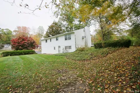 7 Margaret Drive Hyde Park NY 12538