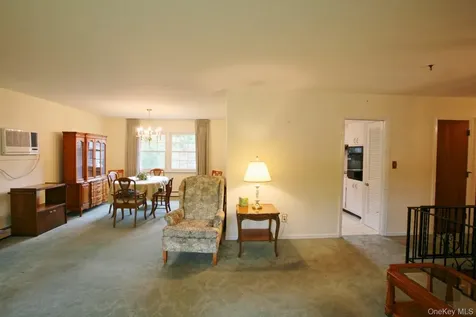 7 Margaret Drive Hyde Park NY 12538