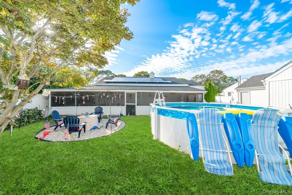 1019 Carll Drive Bay Shore NY 11706
