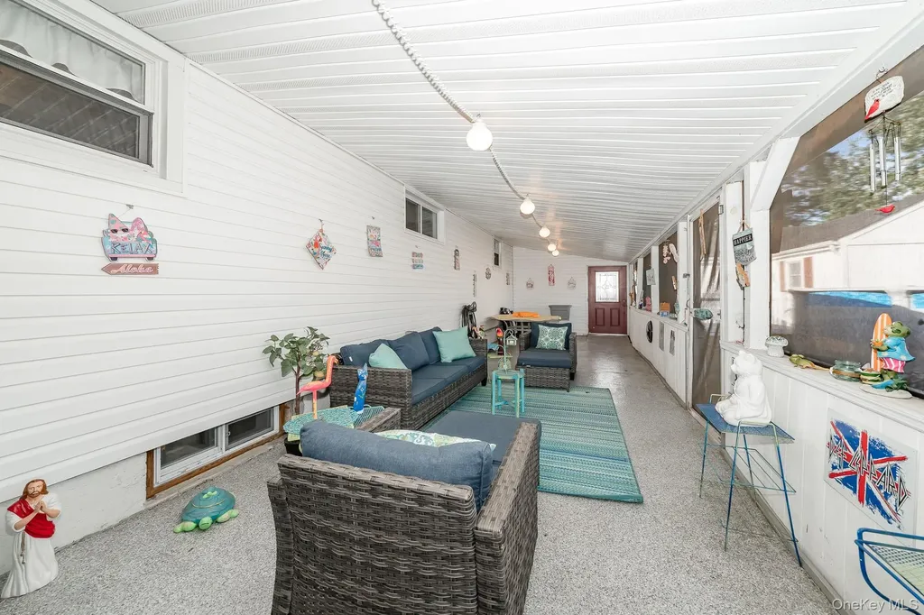 1019 Carll Drive Bay Shore NY 11706