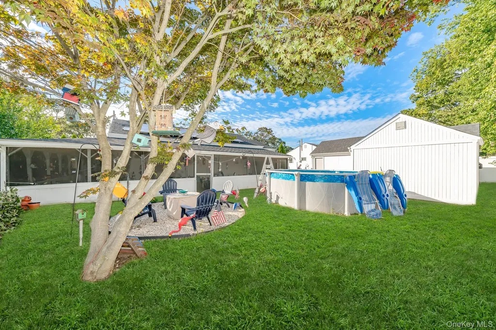 1019 Carll Drive Bay Shore NY 11706