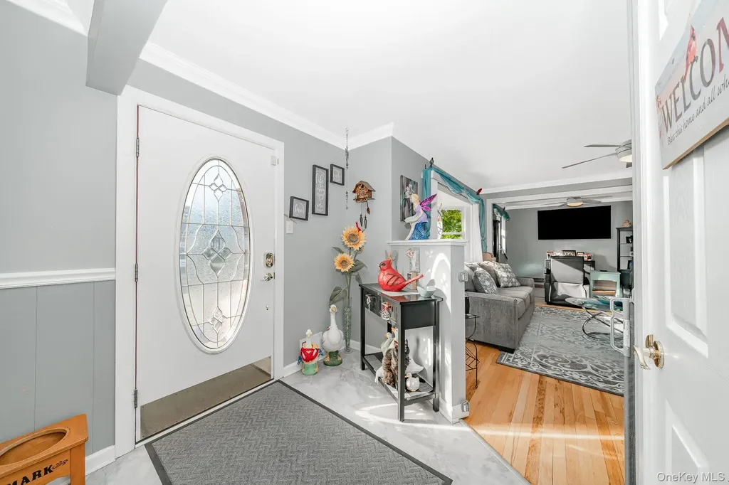 1019 Carll Drive Bay Shore NY 11706
