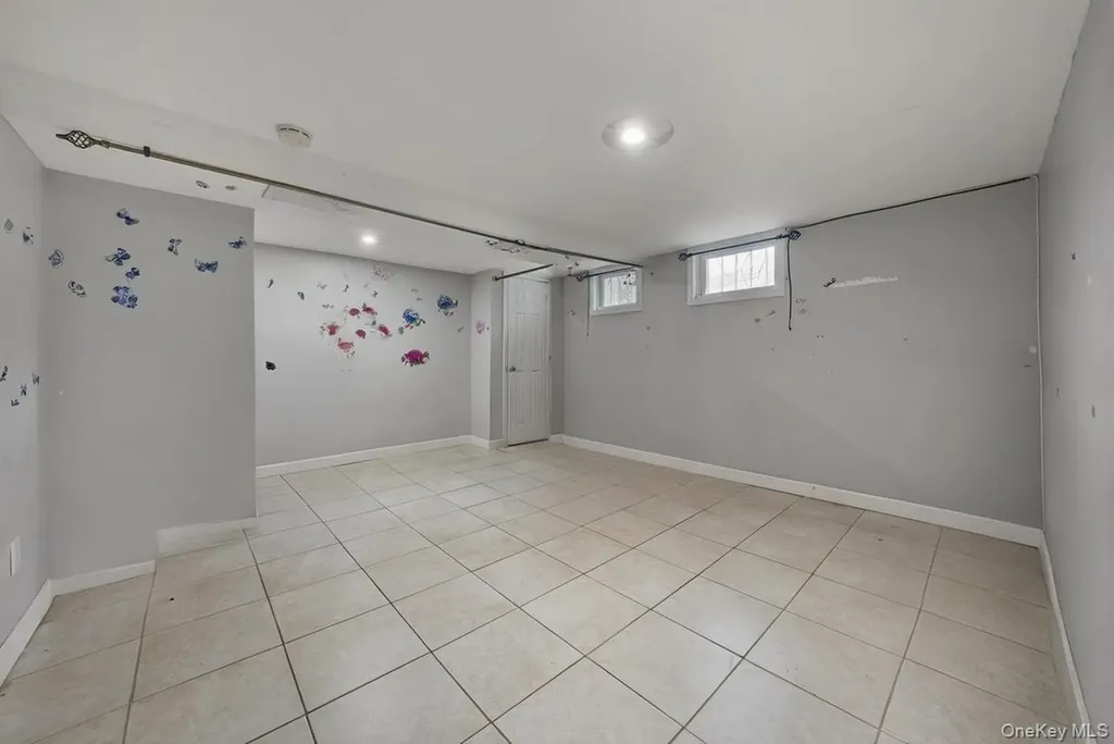 13024 Springfield Boulevard Springfield Gardens NY 11413