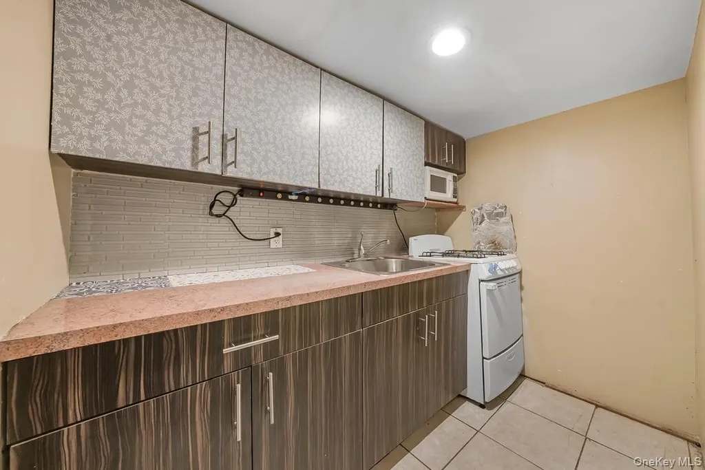 13024 Springfield Boulevard Springfield Gardens NY 11413