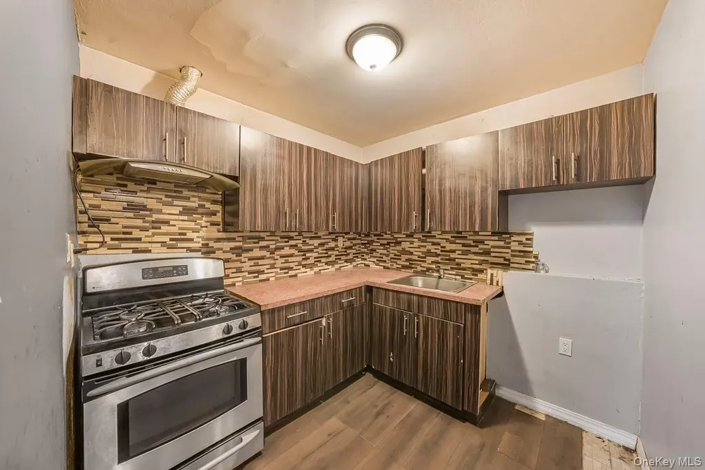 13024 Springfield Boulevard Springfield Gardens NY 11413