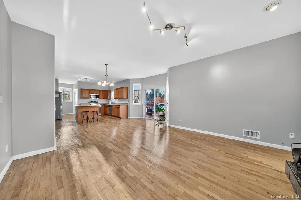 21 Devans Drive Otisville NY 10963