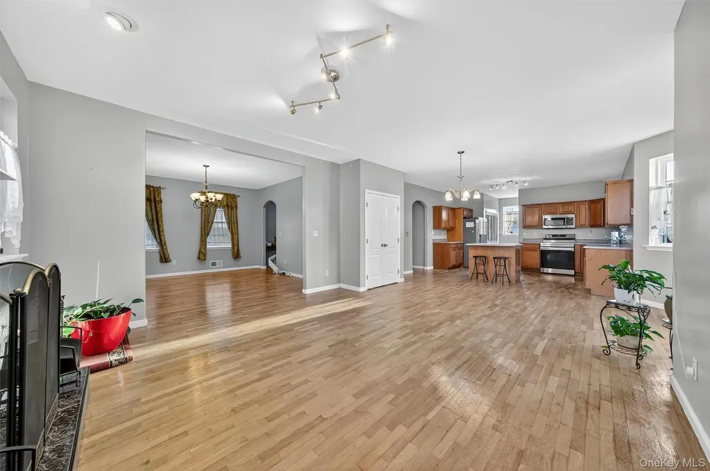 21 Devans Drive Otisville NY 10963