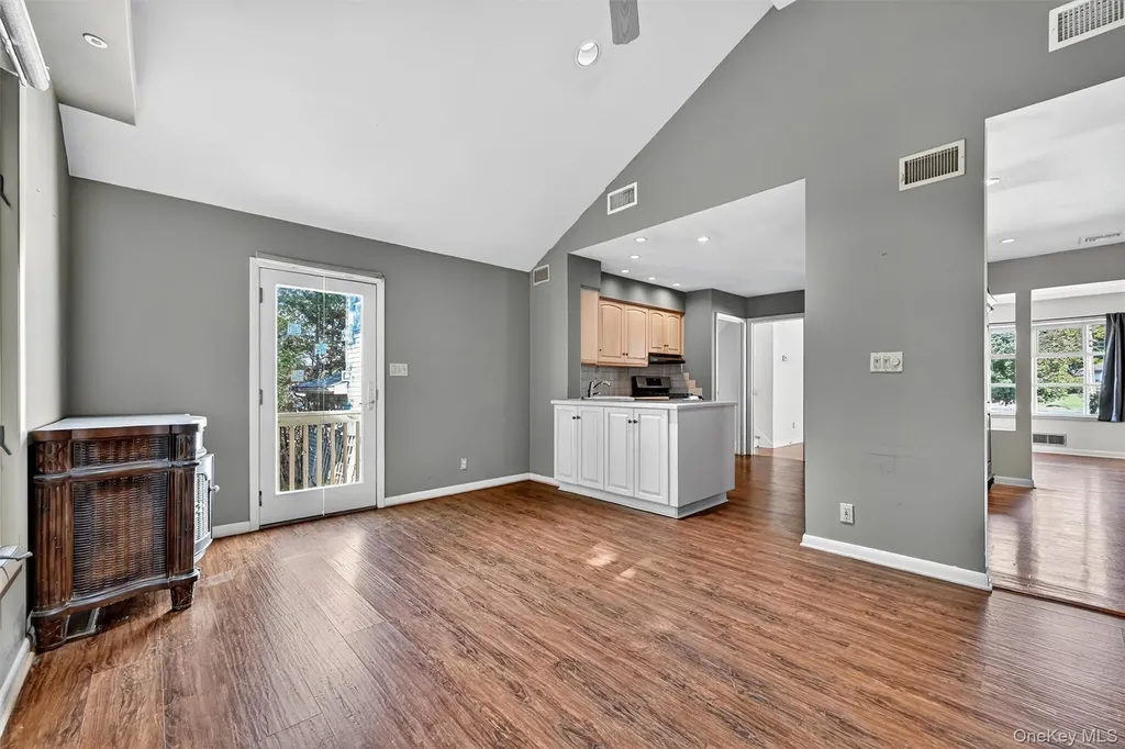 23 Maplewood Boulevard Suffern NY 10901