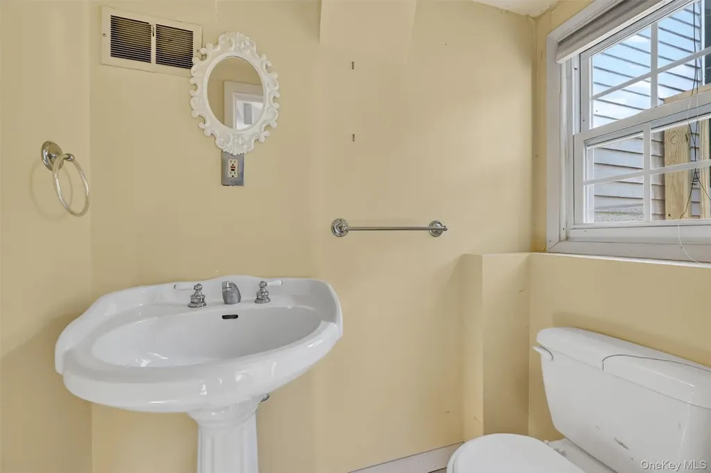 23 Maplewood Boulevard Suffern NY 10901