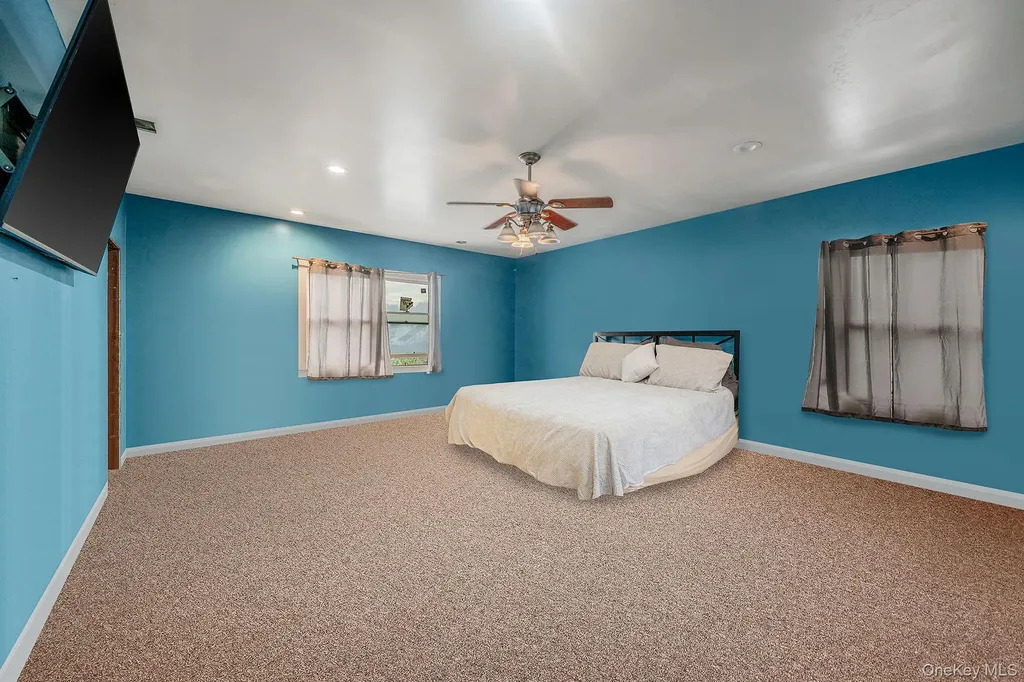70 Robert Street Patchogue NY 11772