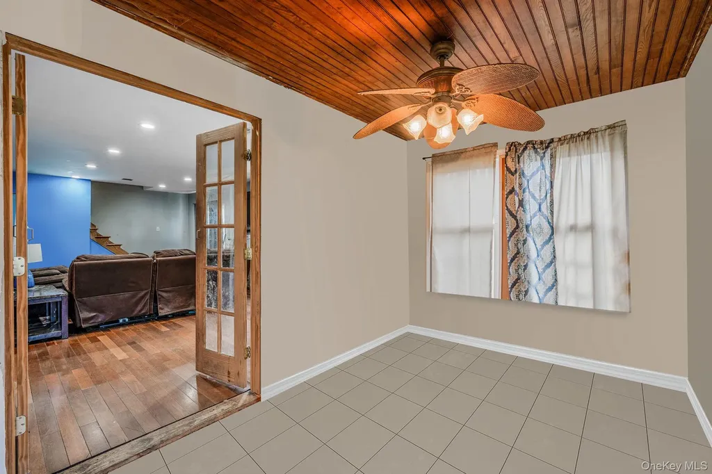 70 Robert Street Patchogue NY 11772