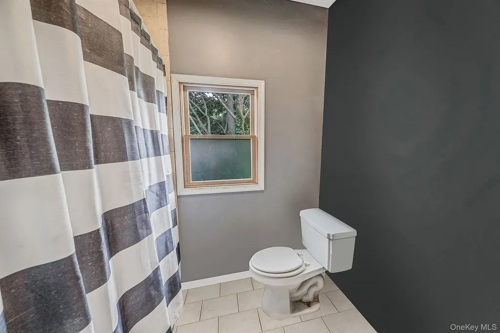 70 Robert Street Patchogue NY 11772