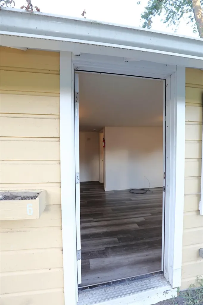 181 Glenerie Boulevard Lake Katrine NY 12477