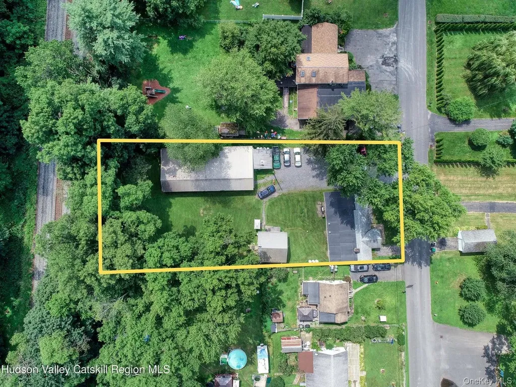 181 Glenerie Boulevard Lake Katrine NY 12477