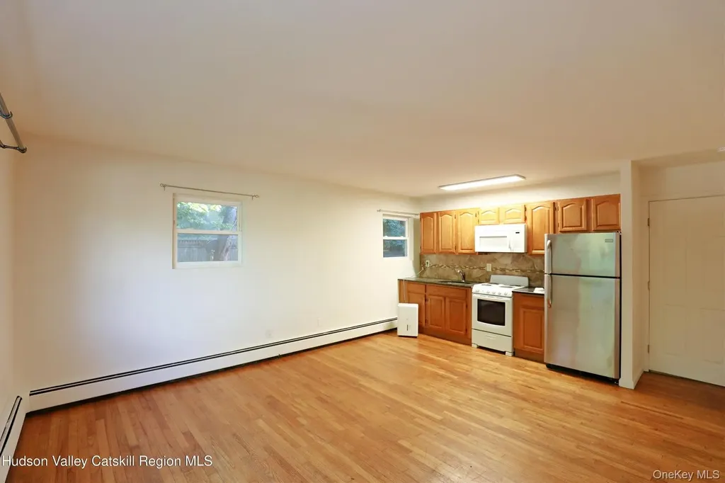 181 Glenerie Boulevard Lake Katrine NY 12477