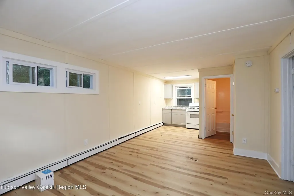 181 Glenerie Boulevard Lake Katrine NY 12477