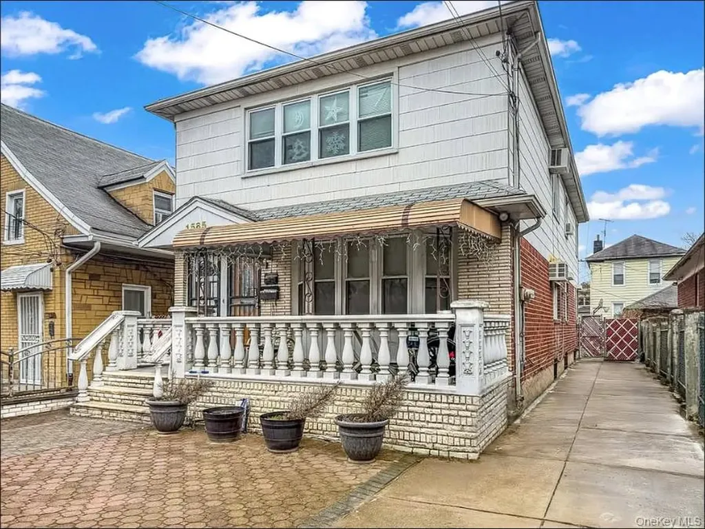 1585 E 53rd Street Brooklyn NY 11234