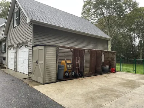 501 Wading River Road Manorville NY 11949