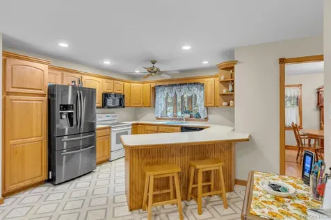 501 Wading River Road Manorville NY 11949